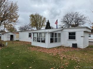 62 Jenny Ln, Buffalo, NY 14225