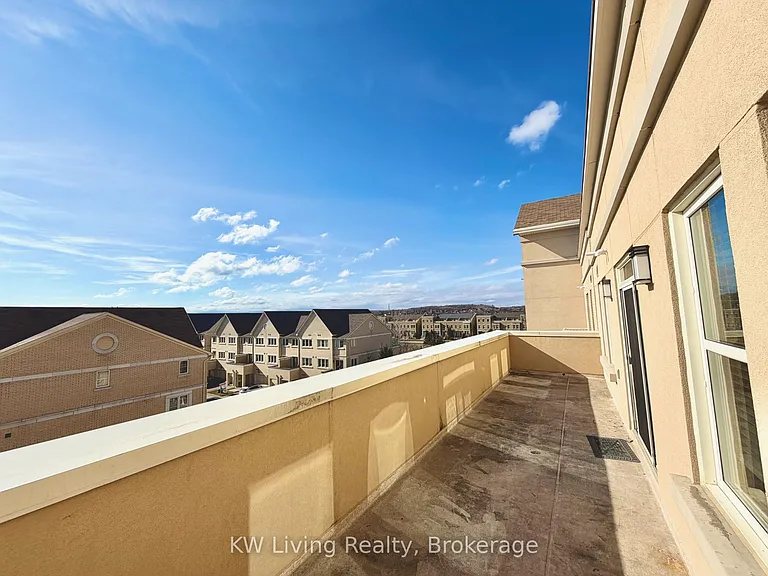 28 Prince Regent St #Penthouse 19 — Photo 15