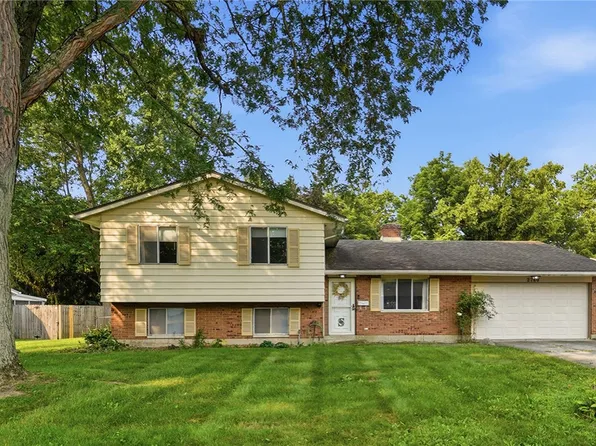 2760 Corlington Dr, Dayton, OH 45440