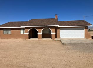 11457 8th St, Hesperia, CA 92345