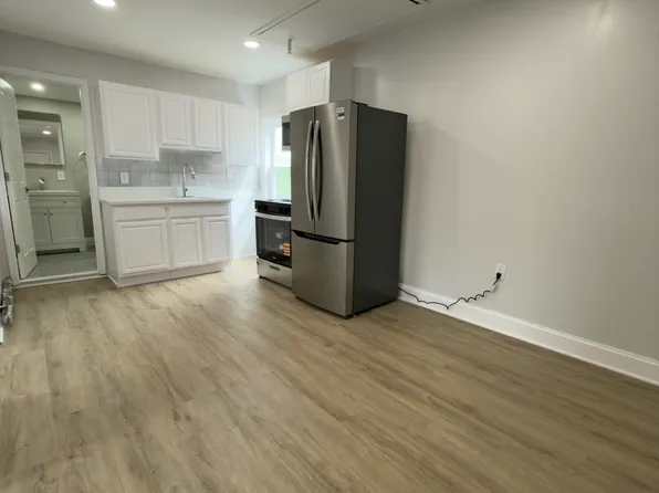 215 Valley Rd Floor 3, Clifton, NJ 07013