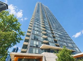 11 Brunel Ct #1501, Toronto, ON M5V 3Y3