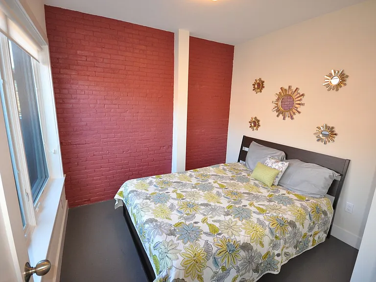 661 Massachusetts Ave #9 — Photo 9