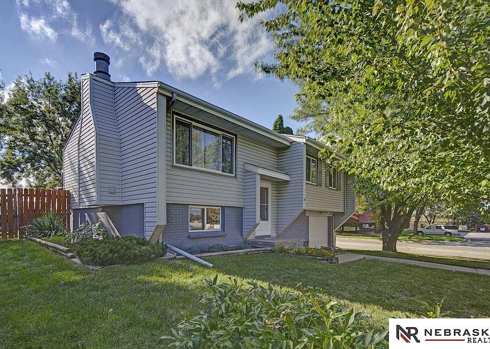 1st image of 6104 S 142nd St