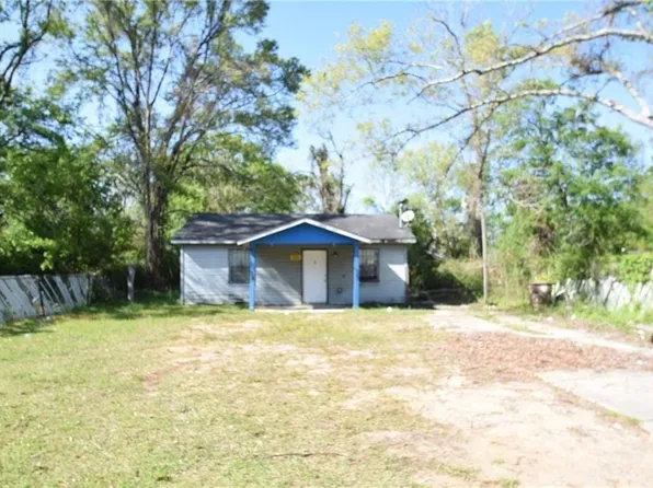 1556 Orange St, Mobile, AL 36605