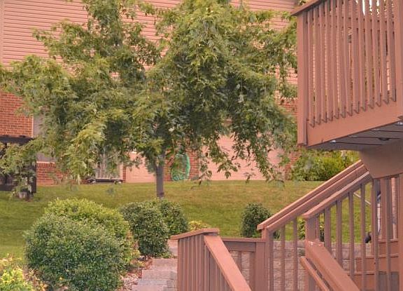 5th image of 146 General Cleburn Dr