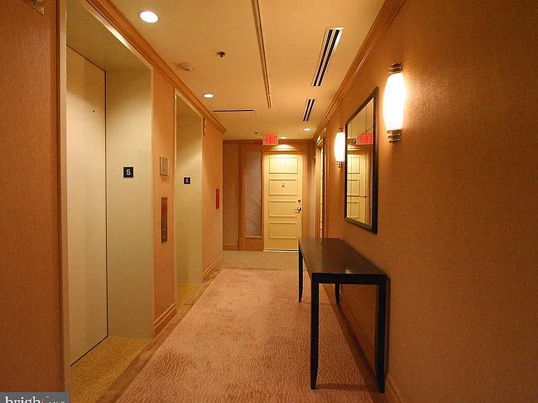 301 Massachusetts Ave NW #506 — Photo 9