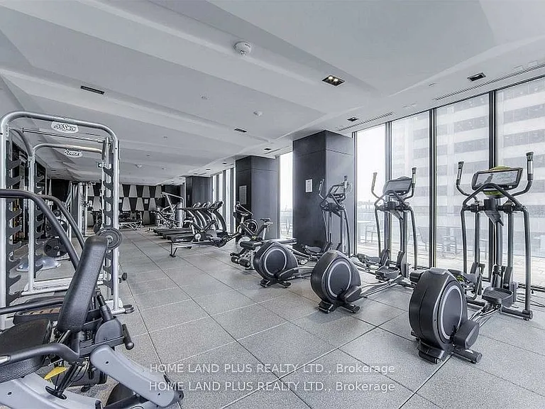 8 Eglinton Ave E #4201 — Photo 20