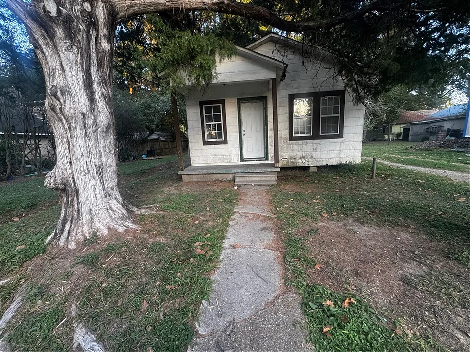 220 Eula St