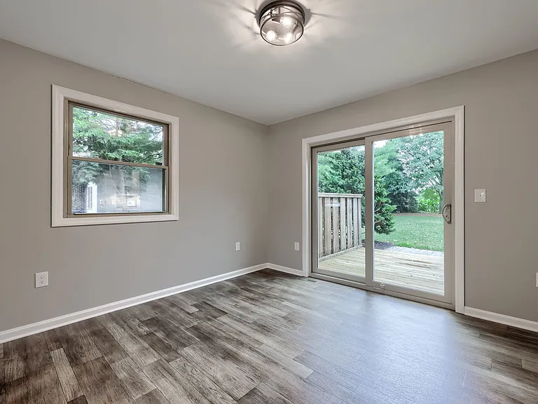 1738 W Main St #A — Photo 20