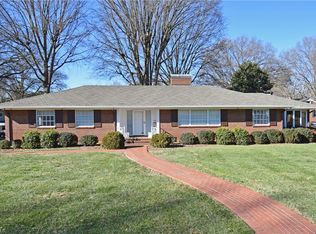 110 S Avalon Rd, Winston Salem, NC 27104