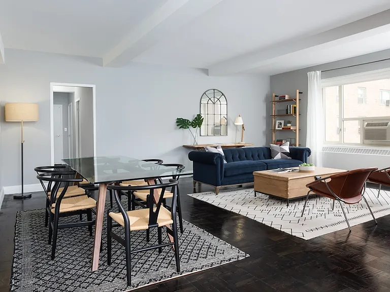 5 Peter Cooper Rd #11A — Photo 1