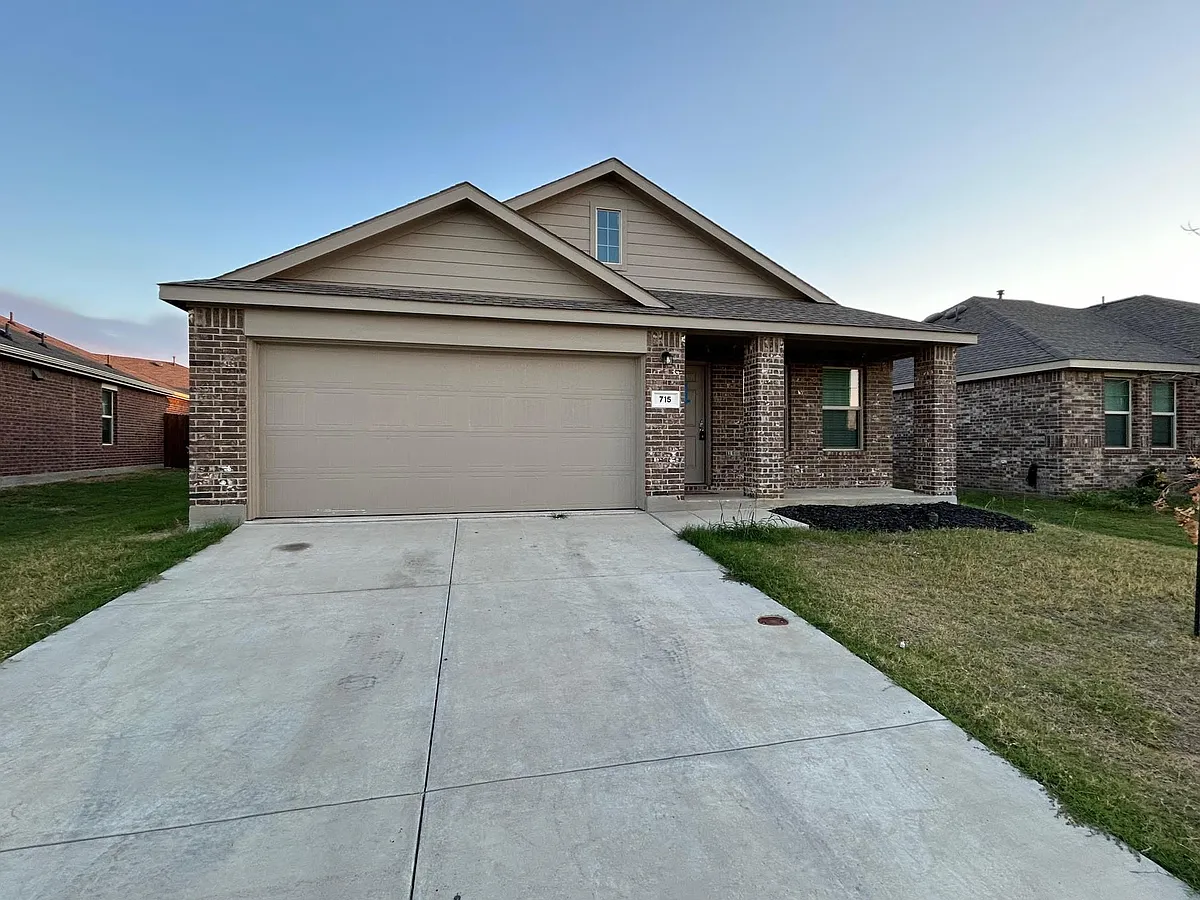 Building Photo - 715 Mulberry Dr