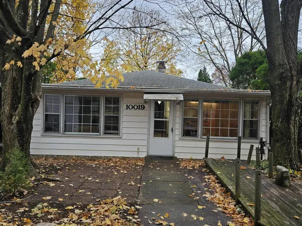 10019 M 99, Albion, MI 49224