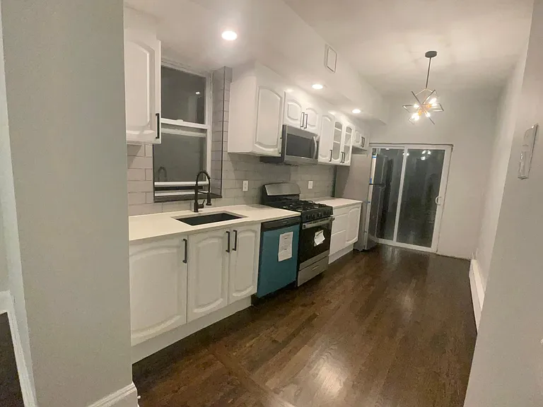 132 Watchogue Rd #1 — Photo 3