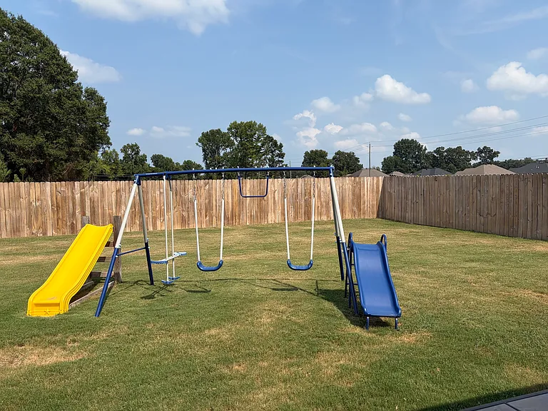 12 Jaguar Dr — Photo 30