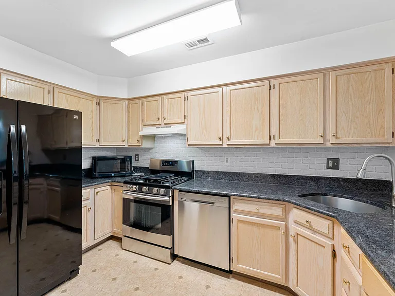 5 Larkspur Ct — Photo 8