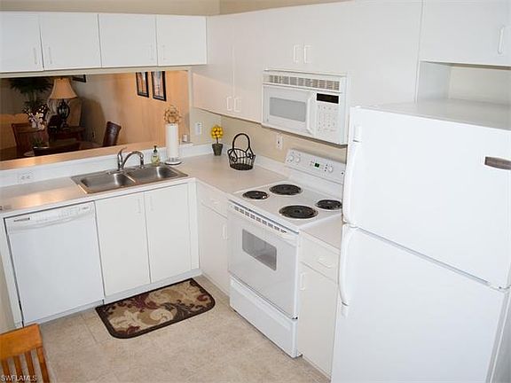 4th image of 6480 Huntington Lakes Cir APT 203