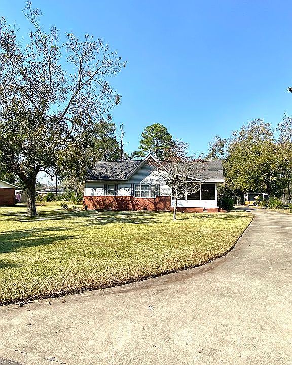 108 Halsey St, Fitzgerald, GA 31750 Zillow