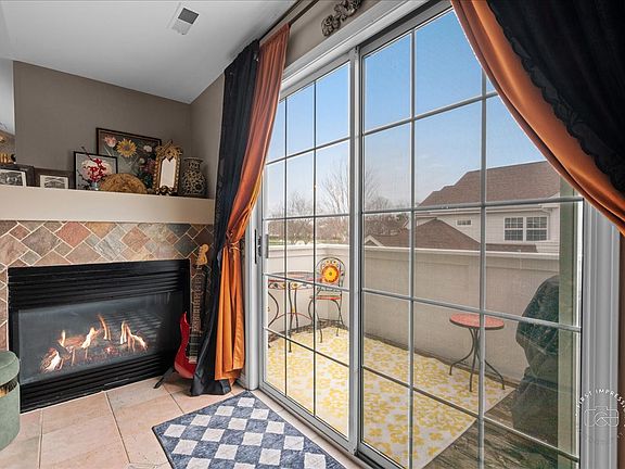 5th image of 1346 Spencer Ln #1346