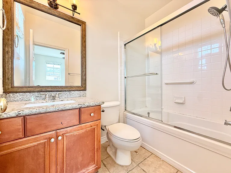 13835 Kerry Ln — Photo 21