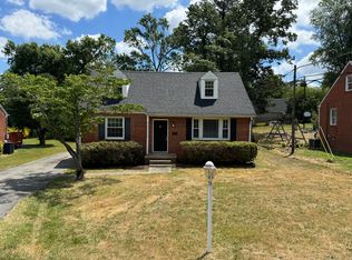 1517 Skipwith Rd, Henrico, VA 23229