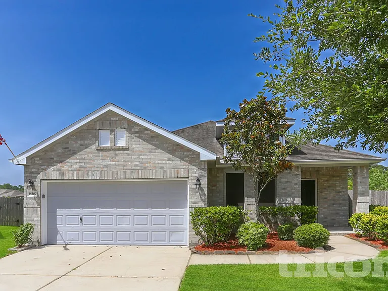 16207 Augusta Oaks Ct — Photo 1