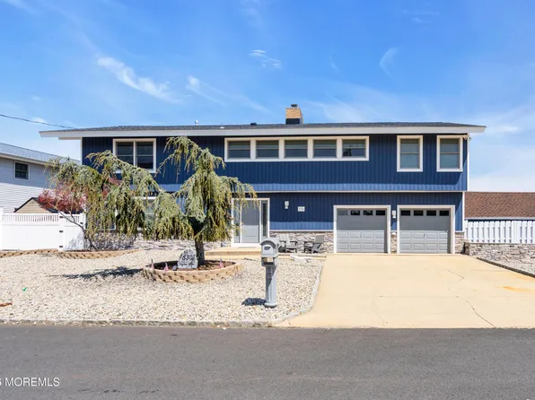 530 Bayview Drive, Toms River, NJ 08753