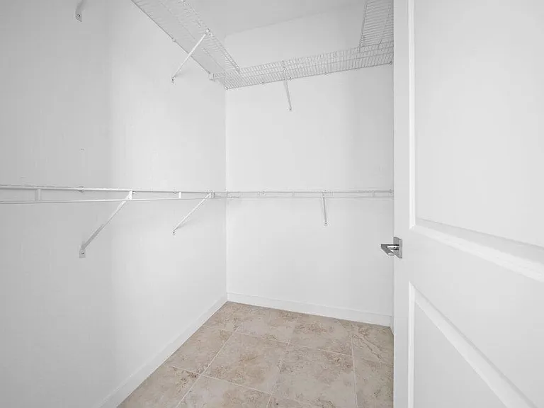 3521 SW Blackberry Ln — Photo 16