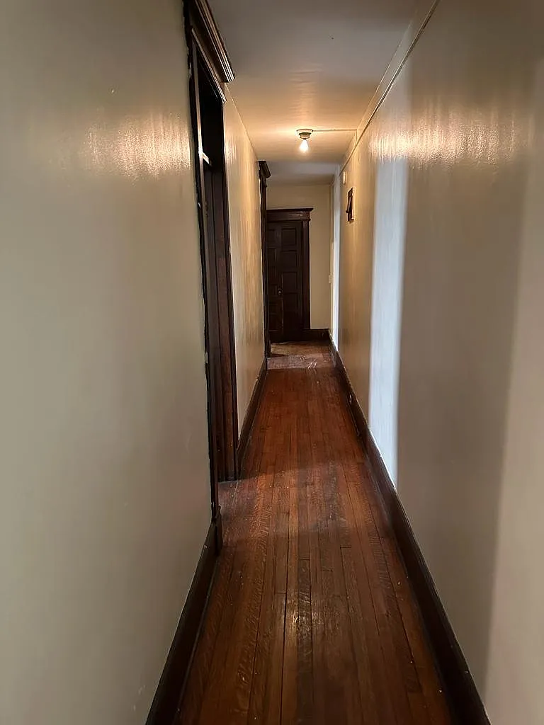 3 bed, 1100 sqft, $1,350 — Photo 4
