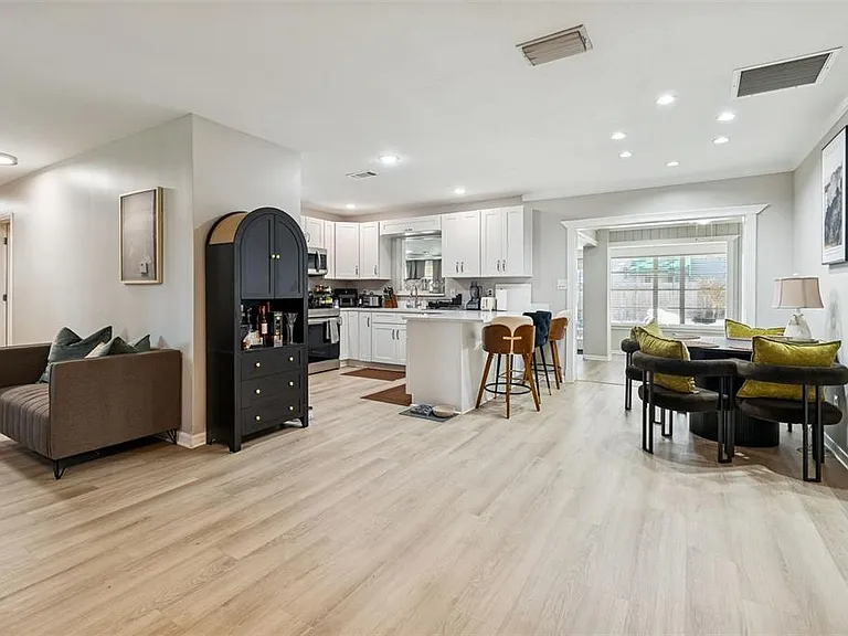 2302 S Arrawana Ave — Photo 12