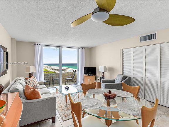 4th image of 465 Ocean Dr APT 1018