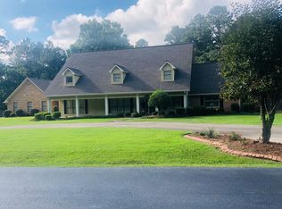 1310 Lester Dr, Hope, AR 71801