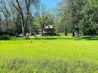 W7596 Blackhawk Island Rd, Fort Atkinson, WI 53538