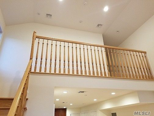 5th image of 192-08 Crocheron Ave #2
