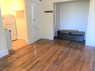 Rented by Garfield Realty 