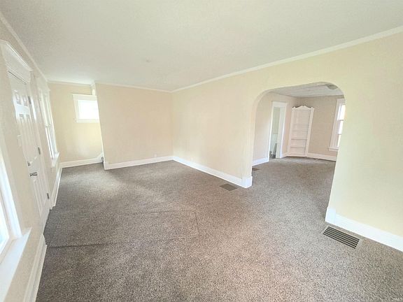 5th image of 506 E Dayton St