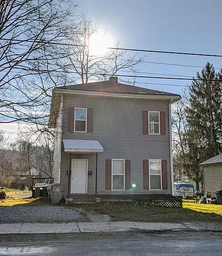 626 Washington St Photo 1