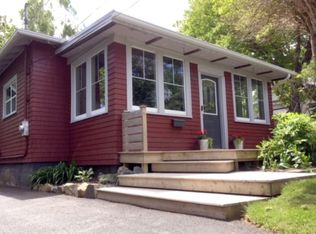 38 Main Ave, Halifax, NS B3M1A3