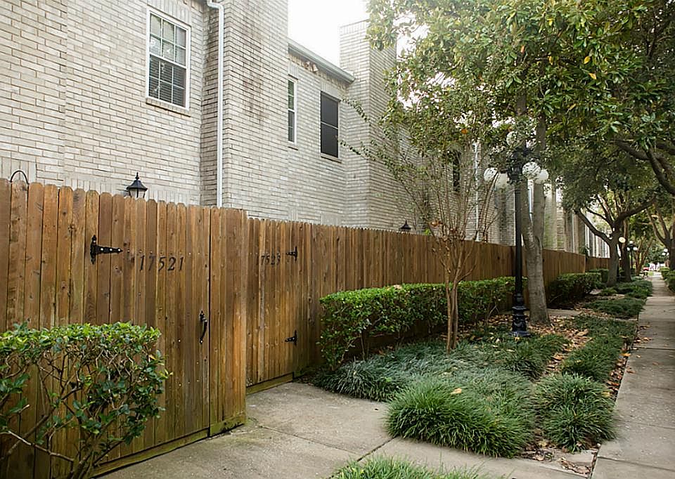 1st image of 17523 Red Oak Dr #7523
