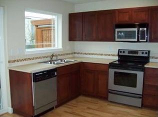 6711 N Salem Ave, Portland, OR