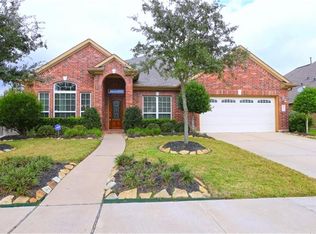 6815 Clemson Ln, Sugar Land, TX 77479