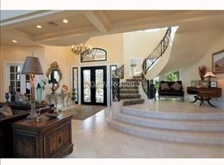 9808 Winter Palace Dr, Las Vegas, NV 89145