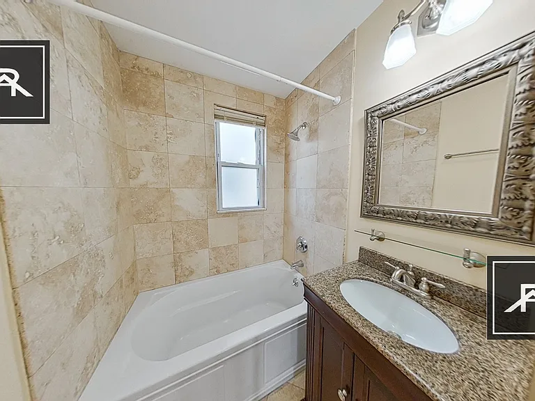 9 Carmel St #3 — Photo 7