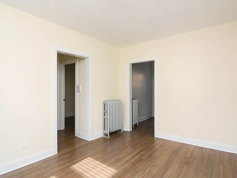 2643 N Spaulding Ave #W4 — Photo 10
