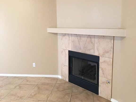 3rd image of 9108 E Esperanza Dr