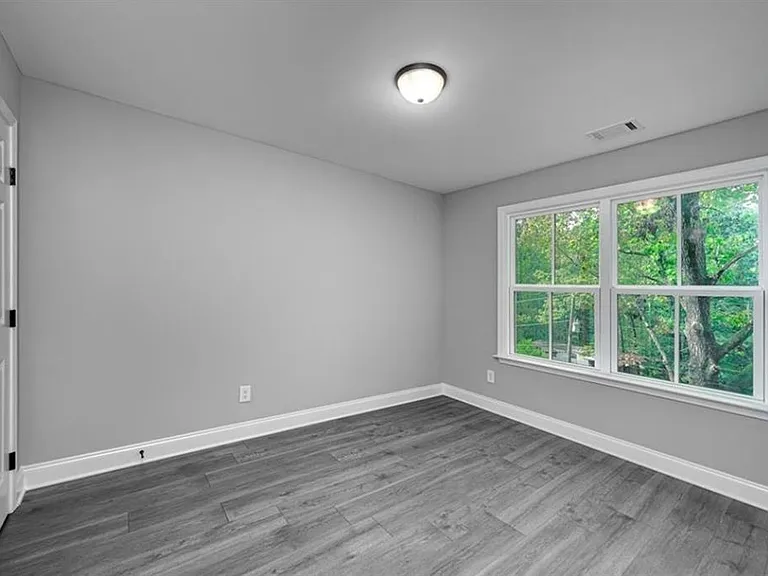 6290 Akins Way — Photo 14