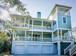 719 Sea Dragon Ln, Saint Helena Island, SC 29920