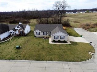 9438 Marbarry Dr, Fairview Heights, IL 62208