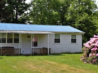 2529 Daryman Ave, Jamestown, PA 16134